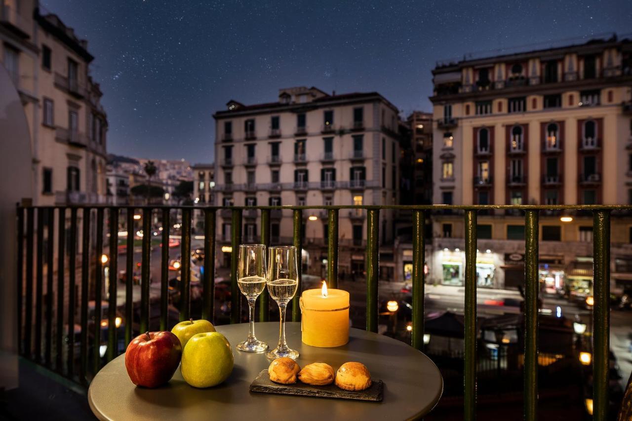 Le Stanze Del Barone Bed & Breakfast Napoli Eksteriør bilde
