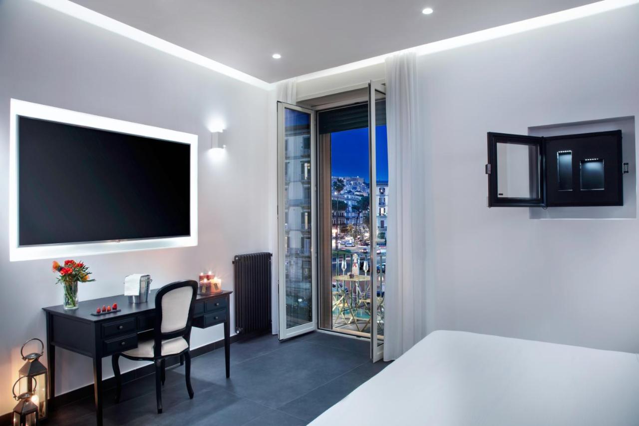 Le Stanze Del Barone Bed & Breakfast Napoli Eksteriør bilde