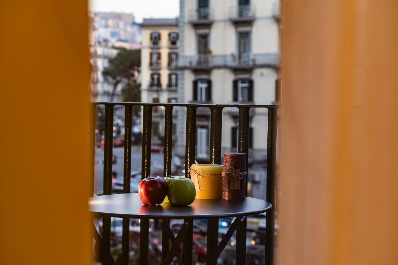Le Stanze Del Barone Bed & Breakfast Napoli Eksteriør bilde